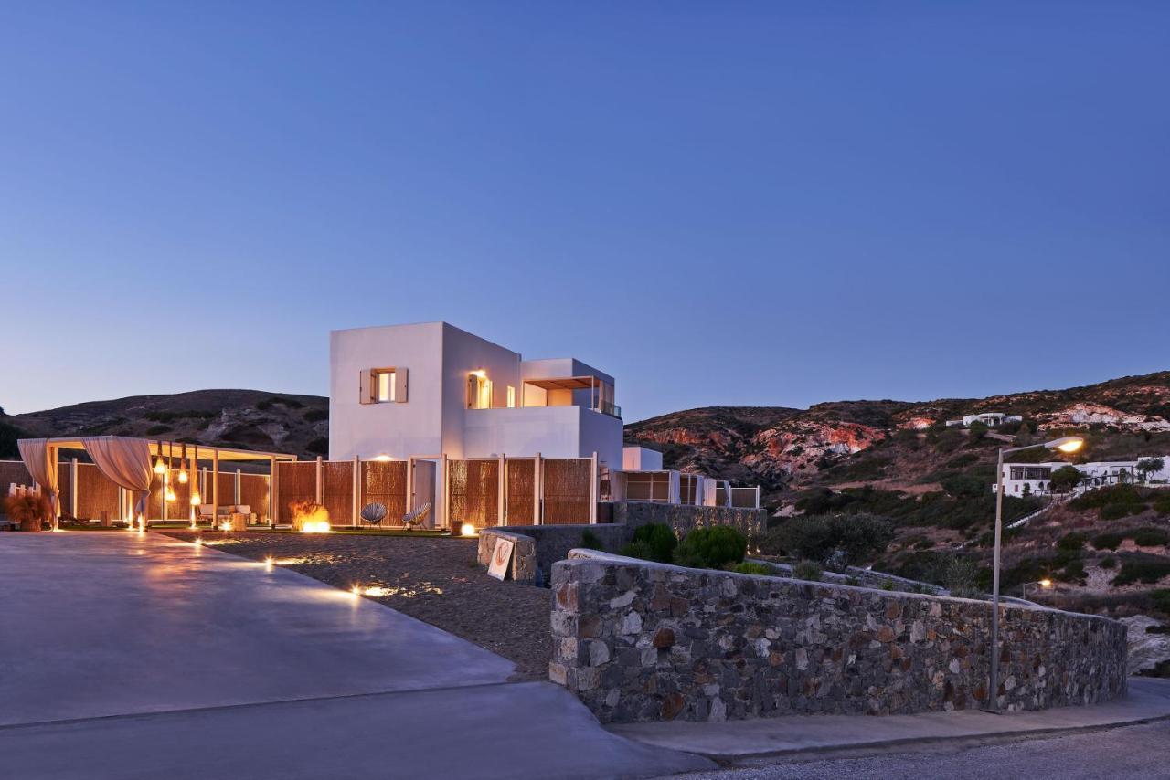 Volcano Luxury Suites Milos - Adults Only Paliochori Exterior foto